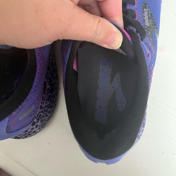 Women’s brooks ghost running shoes purple cheetah 7 - Picture 8 of 8